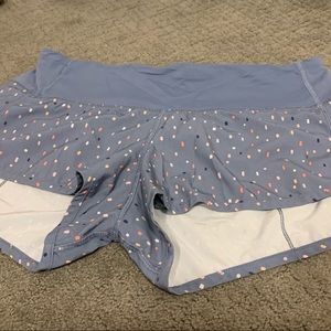 lululemon running shorts size 4